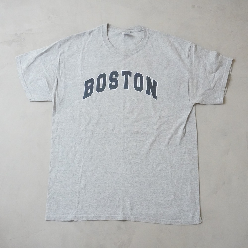 Boston College T-Shirt Large Mens Gray Short Sleeve Graphic Tee Gildan Cotton